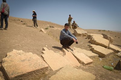 Sito di Khorsabad, l'antica capitale neo assira Dur Sharrukin; le merlature che sormontavano le mura della cittadella