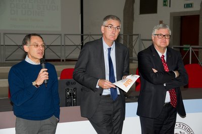 A sinistra Francesco Curcio, con Brusaferro e De Toni
