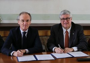 Giuseppe Morandini e Alberto De Toni firmano l'accordo
