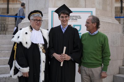 Premio Fondazione Friuli: Matteo Cucchiaro con il presidente Giuseppe Morandini