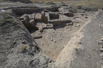 Il Rectangular Mudbrick Building di Asingeran