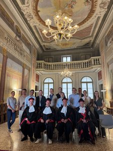 I chirurghi e i docenti che hanno partecipato al corso