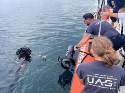 Preparazione delle ricerche mediante scooter subacqueo in collaborazione con il Reparto Subacquei della Guardia Costiera di Messina
