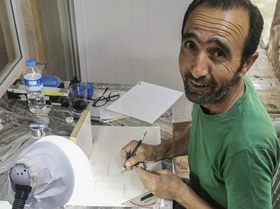 Documentazione dei reperti di Adnan El Hashimi