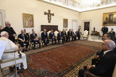 Il Papa e la commissione di esperti internazionali