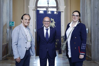 Da sinistra Gianfranco Romanelli, Roberto Pinton, Valentina Lualdi
