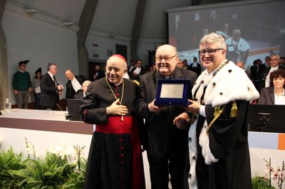 L'arcivescovo Andrea Bruno Mazzocato, Franco Frilli e il rettore Alberto De Toni 