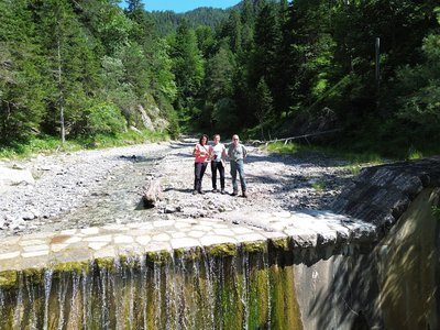 8 Torrente Cella (Camporosso – Tarvisio), rilievo di una briglia in collaborazione con il Corpo Forestale Regionale