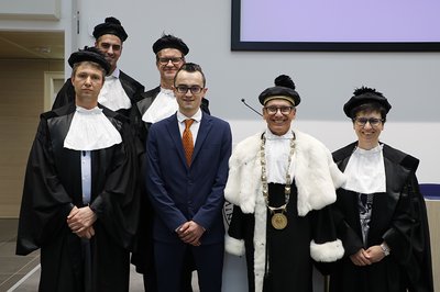Da sinistra Alex Lanzutti, Emanuele Vaglio, Alessandro Gasparetto, Nicola  D'Andrea, Roberto Pinton, Damiana Chinese