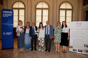 Da sinistra Alvisa Palese, Serena Rossi, Roberto Pinton, Angela Pez, Giuseppe Gioffrè, Eleonora Toffoletti, Chiara Visintini