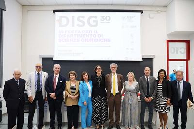 Da sinistra Danilo Castellano, Alfredo Antonini, Ludovico Mazzarolli, Mariarita D'Addezio, Gea Arcella, Silvia Bolognini, Angelo Montanari, Elena D'Orlando, Gabriele Rizzetto, Marina Brollo, Luca Mezzetti
