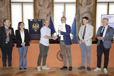 Da sinistra Davide Zoletto, Francesca Zanon, Roberto Bertuzzi, Angelo Montanari, Giorgio Alberti, Agostino Dovier
