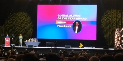 Premiazione di Paolo Licata come "Global alumnus of the year under 30"