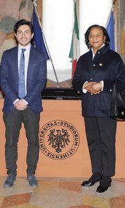 Enrico Salvati e Mona-Helen Kabuki Quartey