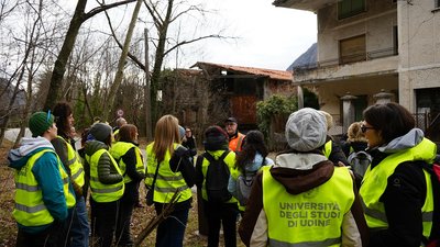 Gli studiosi alla Serm Academy di Venzone