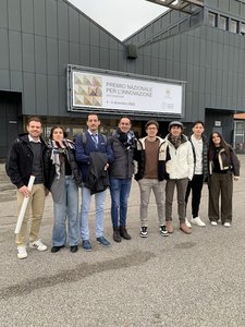 I quattro gruppi che hanno partecipato al Premio nazionale per l'innovazione