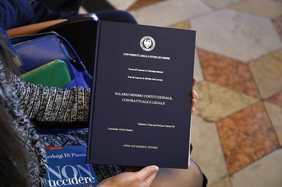 La tesi di laurea di Giulia Sassara