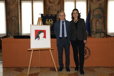 L'opera 'Giulia' di Gianluca Costantini con Roberto Pinton e Paola Colombo