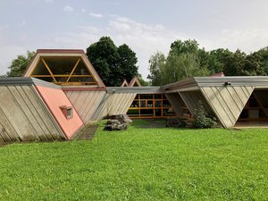 Titti Brovedani, Scuola materna di Fratta a Maniago (foto Marco Stefani)