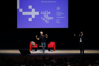 Un mometo dell'inaugurazione del festival con Schettini e Carraro