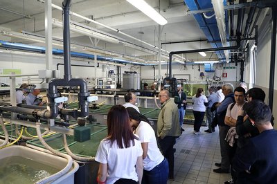 Visita all'impianto dopo il taglio del nastro