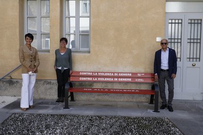 A palazzo Caiselli, Roberto Pinton e Valeria FilÃ¬ con la coordinatrice del Nucleo di valutazione di Ateneo, Linda Borean
