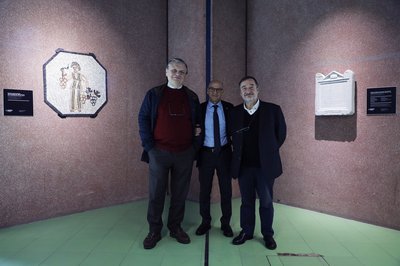 Da sin. il prof. Roberto Zironi, il rettore Roberto Pinton e il prof. Enrico Peterlunger
