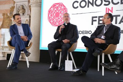 "Core Value": da sinistra, Fabio Santini (Microsoft Italia), padre Philip Larrey, don Luca Peyron
