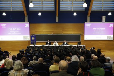 PhD Day, il pubblico segue gli interventi di (da sin.): Trovarelli, Pinton, Perissinotto