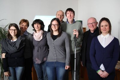 Da sinistra: Giulia Variano, Michela Bonan, Simona Rodaro, Giulia Cargnello, Mauro Volponi, Lorenzo Biffi, Gianpiero Bruno, Elena Fortunato (tirocinante)