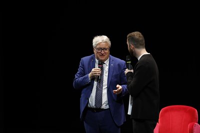 il sindaco De Toni all'inaugurazione di Collega-menti