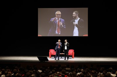 l'assessore Bini all'inaugurazione di Collega-menti