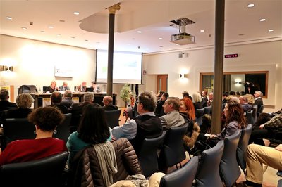 Nelle foto l'incontro di ieri di Cantiere Friuli, dedicato a “Quali prospettive per la finanza locale nel sistema regionale integrato?”