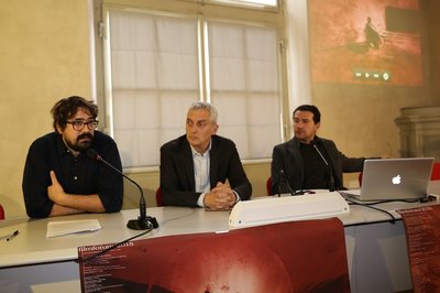 il tavolo dei relatori da sinistra Diego Cavallotti Andrea Zannini e Simone Venturini