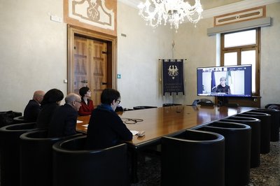 Il videocollegamento tra il Rettorato e l'Ambasciata d'Italia a Pechino