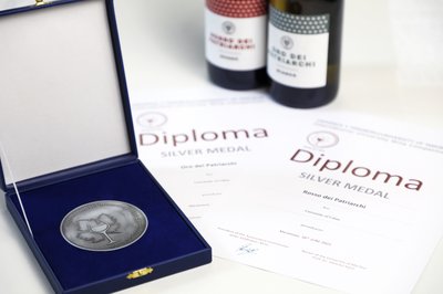 I vini dell'Azienda agraria Servadei premiati all'International University Wine Competition